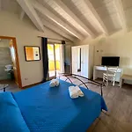 Nocleg ze śniadaniem Janas Posada (Sardinia)