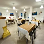 Janas Bed and Breakfast 3*