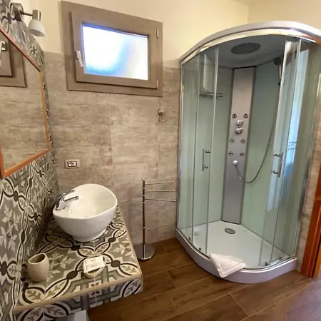 Janas Bed & Breakfast Posada (Sardinia)