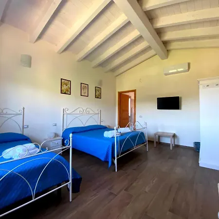 Janas Bed & Breakfast Posada (Sardinia)