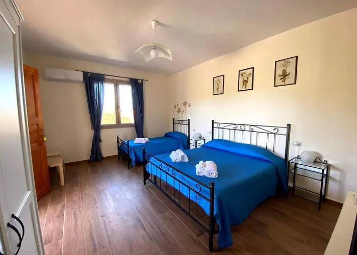 Janas Bed & Breakfast Posada (Sardinia)